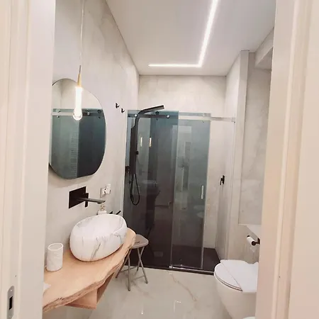 Frem Lord Affittacamere La Spezia