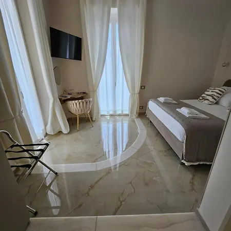 Frem Lord 5 Terre Πανσιόν 3*