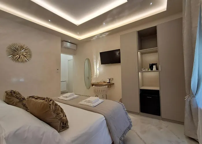 Penzion Frem Lord La Spezia